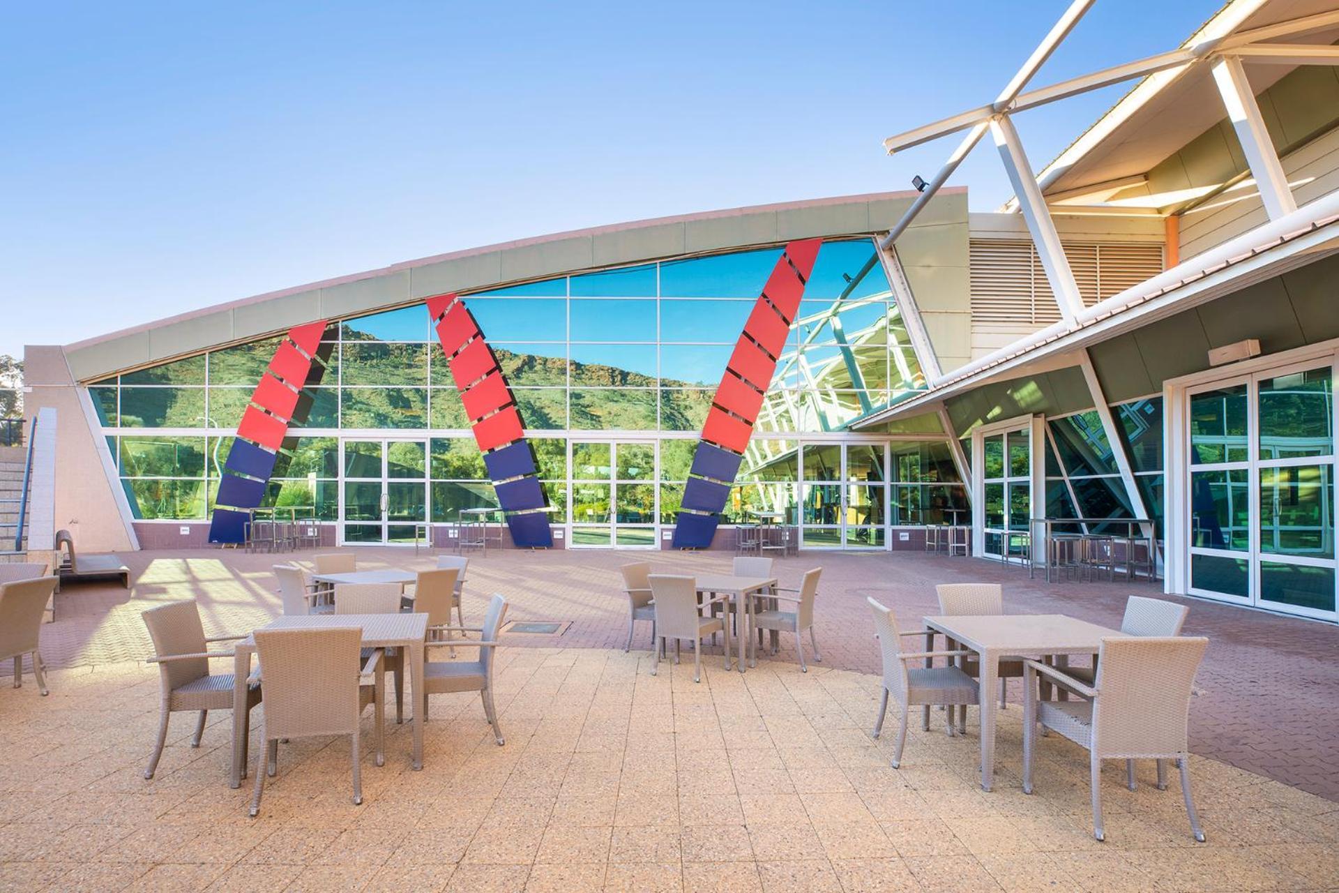 Crowne Plaza Alice Springs Lasseters By Ihg Екстер'єр фото
