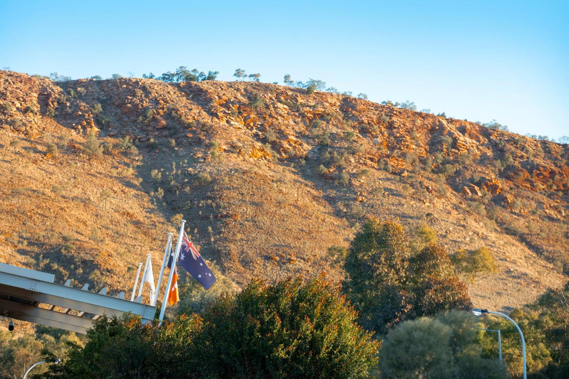 Crowne Plaza Alice Springs Lasseters By Ihg Екстер'єр фото