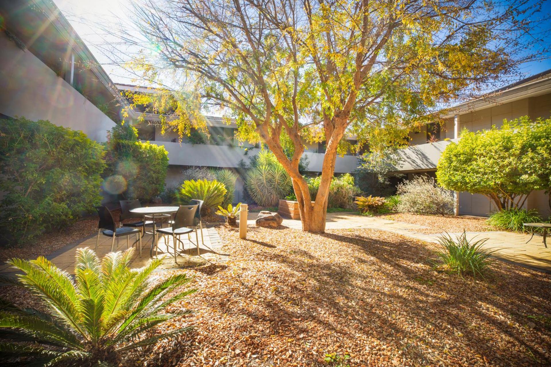 Crowne Plaza Alice Springs Lasseters By Ihg Екстер'єр фото