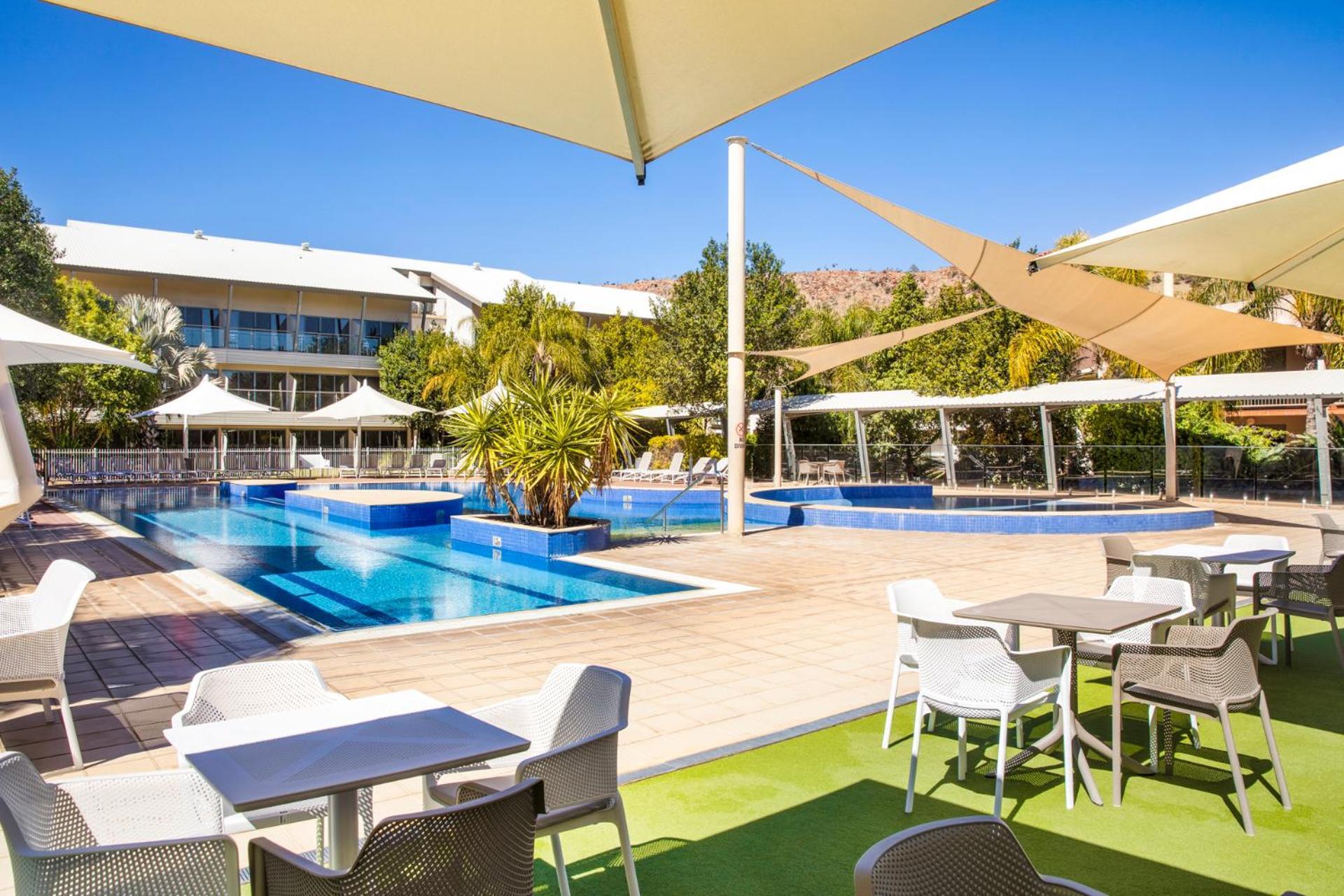 Crowne Plaza Alice Springs Lasseters By Ihg Екстер'єр фото