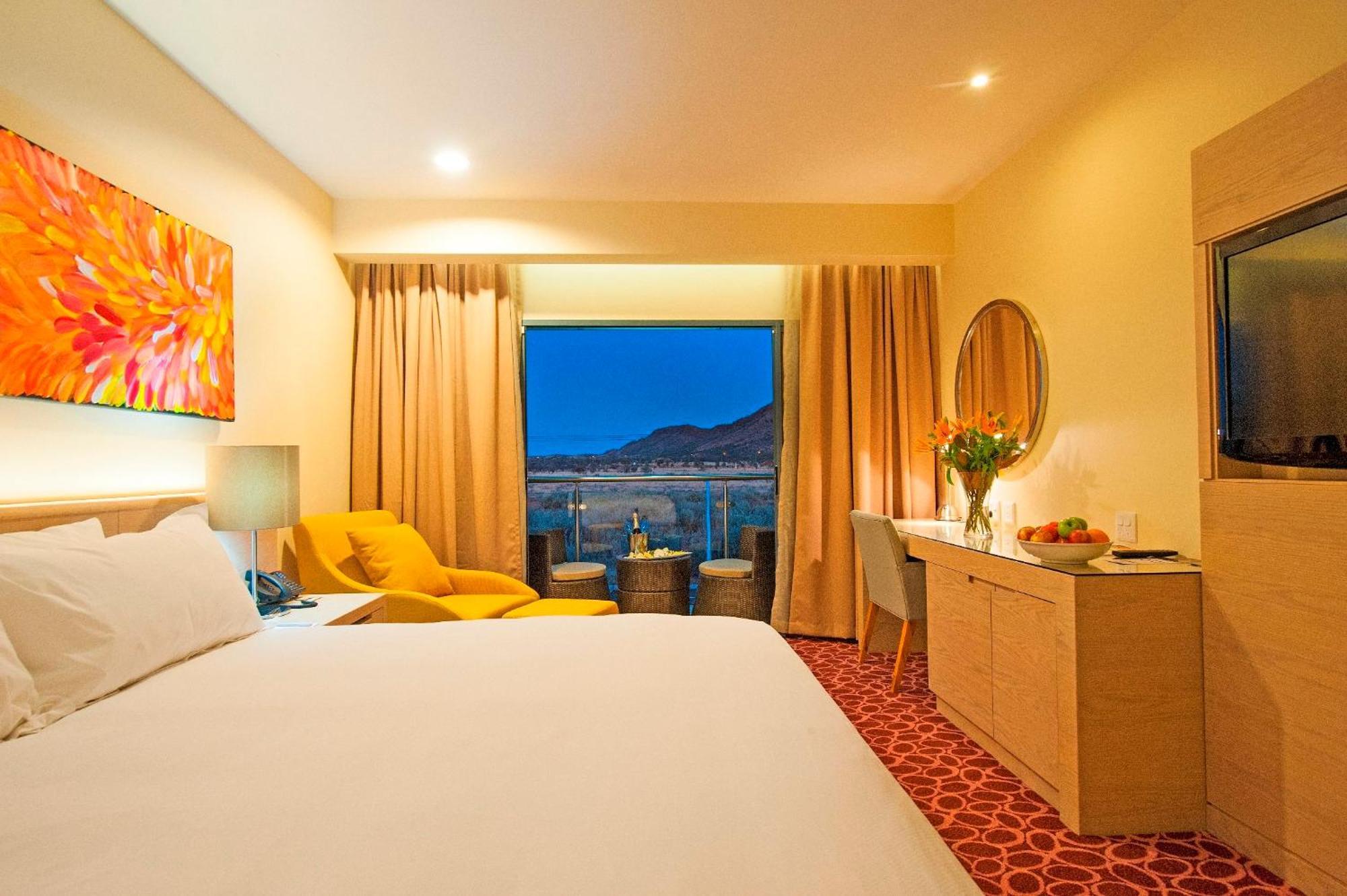 Crowne Plaza Alice Springs Lasseters By Ihg Екстер'єр фото